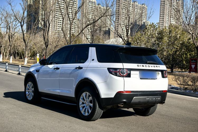 Used Land Rover Discovery Sport 2019 240 PS SE Version China VI Standard Exterior 3