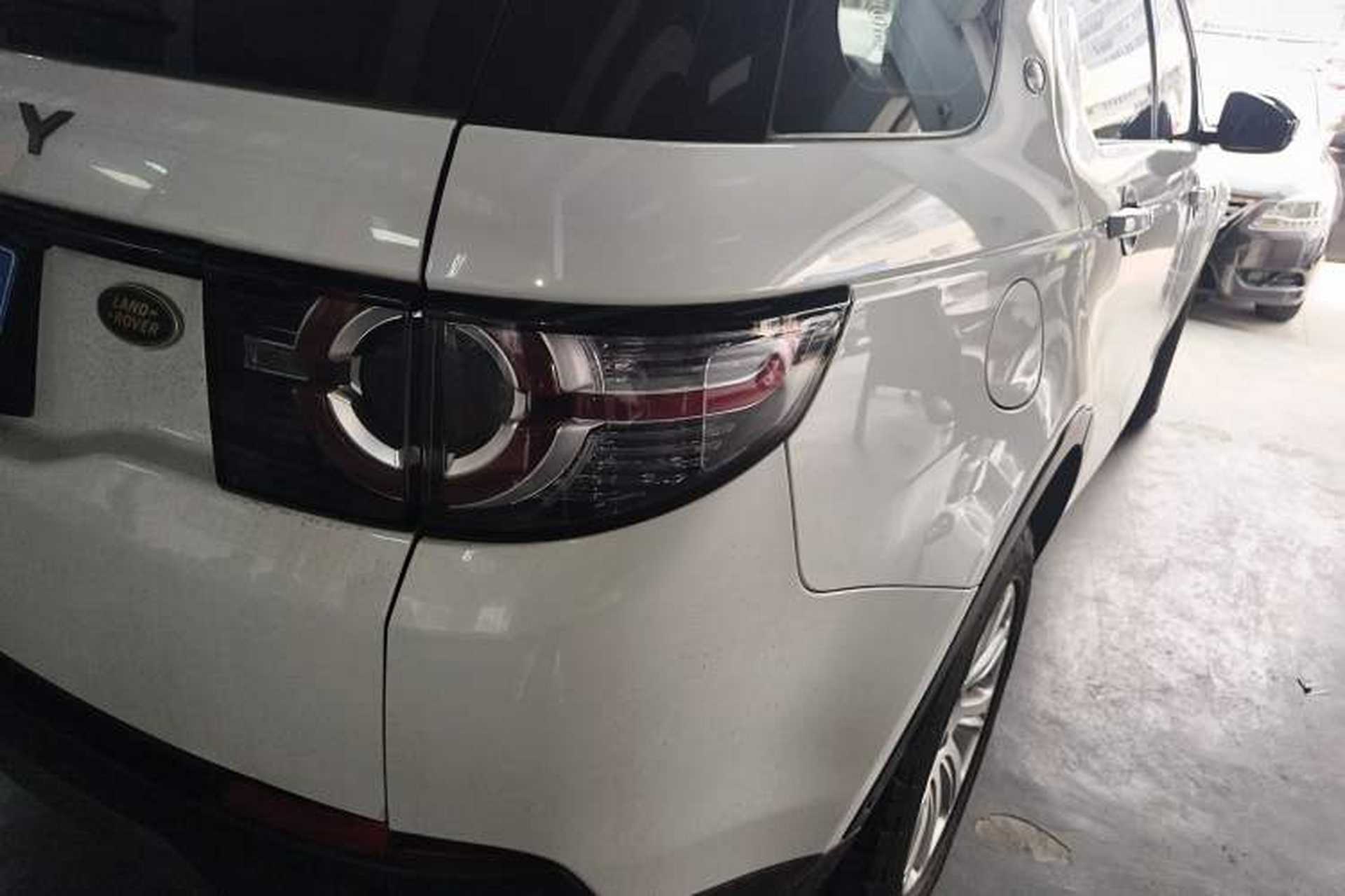 Used Land Rover Discovery Sport 2019 240 PS SE Version China VI Standard Exterior 3