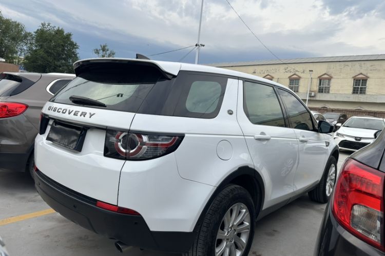 Used Land Rover Discovery Sport 2019 200PS PURE Edition China V Standard Exterior 5