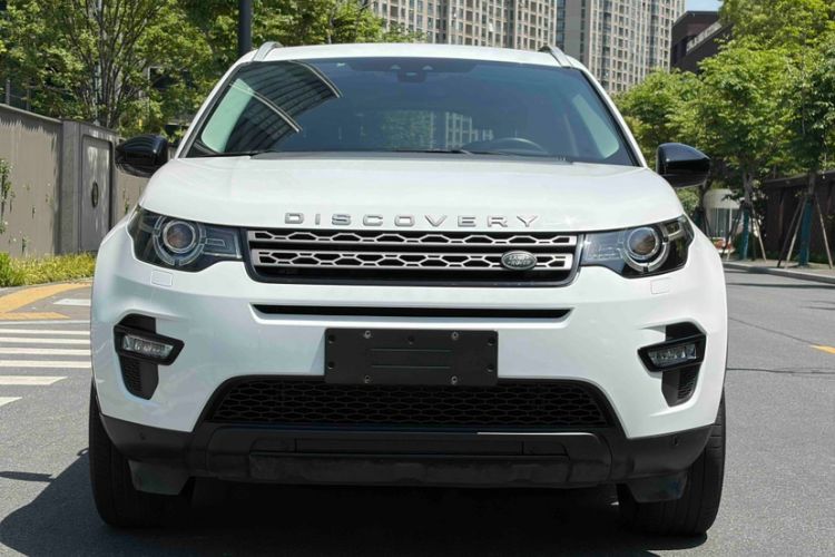 Used Land Rover Discovery Sport 2019 200PS PURE Edition China VI Standard Exterior 5