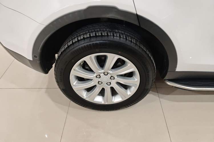 Used Land Rover Discovery Sport 2019 240 PS PURE Edition China VI Standard Exterior 8