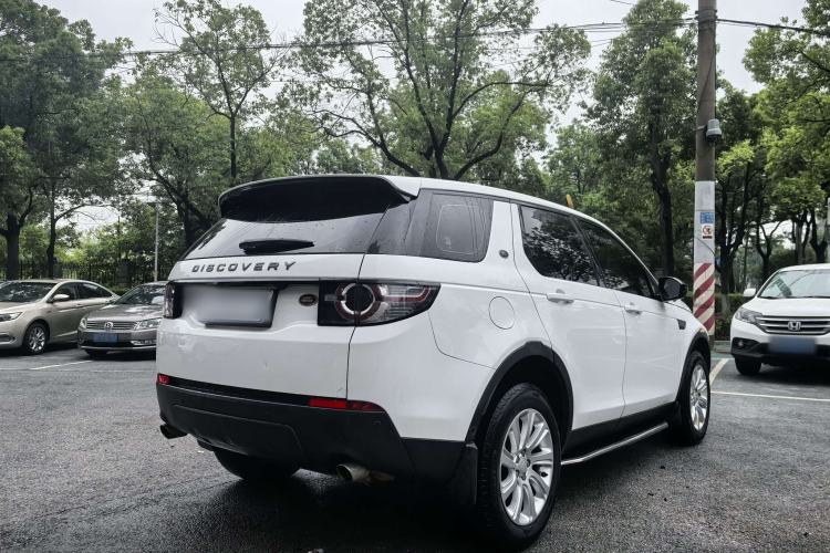 Used Land Rover Discovery Sport 2019 240 PS PURE Edition China V Standard Exterior 9