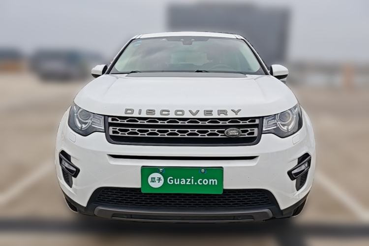 Used Land Rover Discovery Sport 2019 240 PS SE Version China VI Standard Front