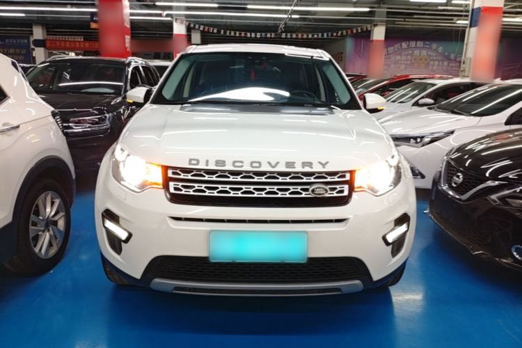Used Land Rover Discovery Sport 2019 240 PS HSE Version China VI Standard Front