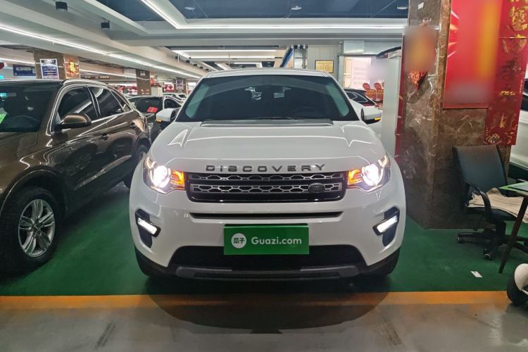 Used Land Rover Discovery Sport 2019 240 PS SE Version China VI Standard Front