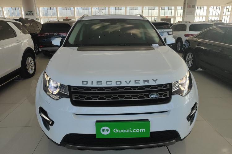 Used Land Rover Discovery Sport 2019 240 PS SE Version China VI Standard Front