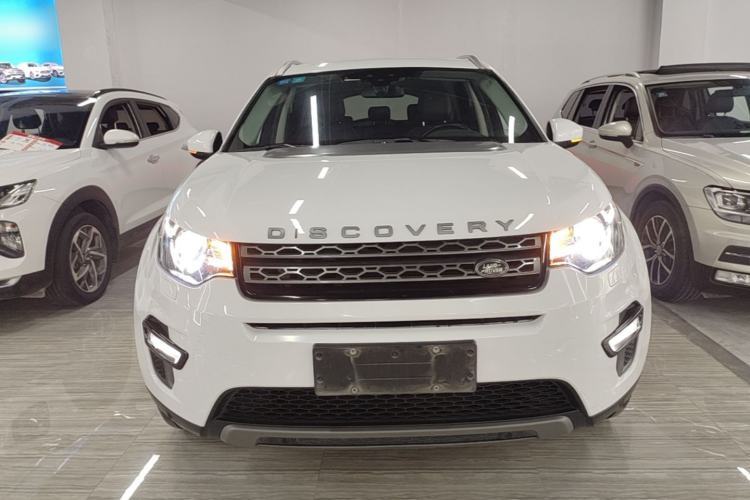 Used Land Rover Discovery Sport 2019 240 PS SE Version China VI Standard Front