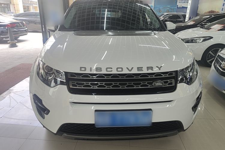 Used Land Rover Discovery Sport 2019 240 PS SE Version China VI Standard Front