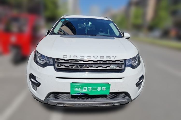 Used Land Rover Discovery Sport 2019 240 PS SE Version China VI Standard Front