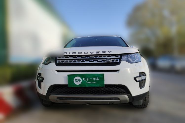 Used Land Rover Discovery Sport 2019 240 PS HSE Version China VI Standard Front