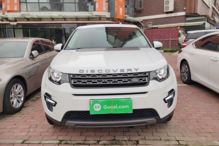 Used Land Rover Discovery Sport 2019 240 PS SE Version China VI Standard Front