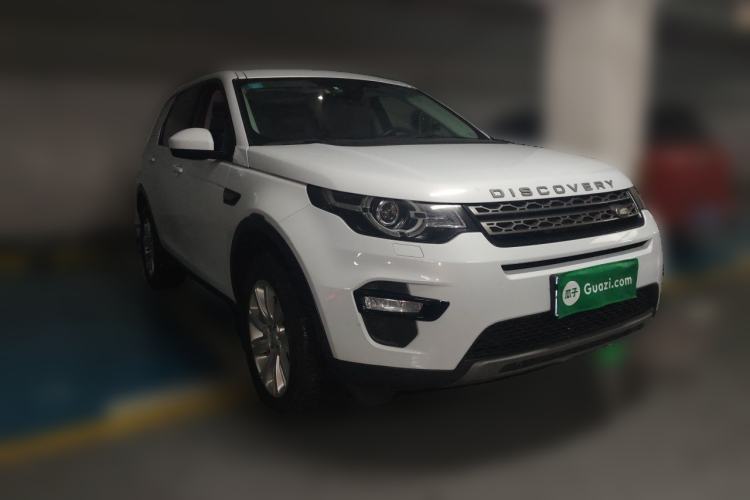 Used Land Rover Discovery Sport 2019 240 PS SE Version China VI Standard Front Right 45 Deg