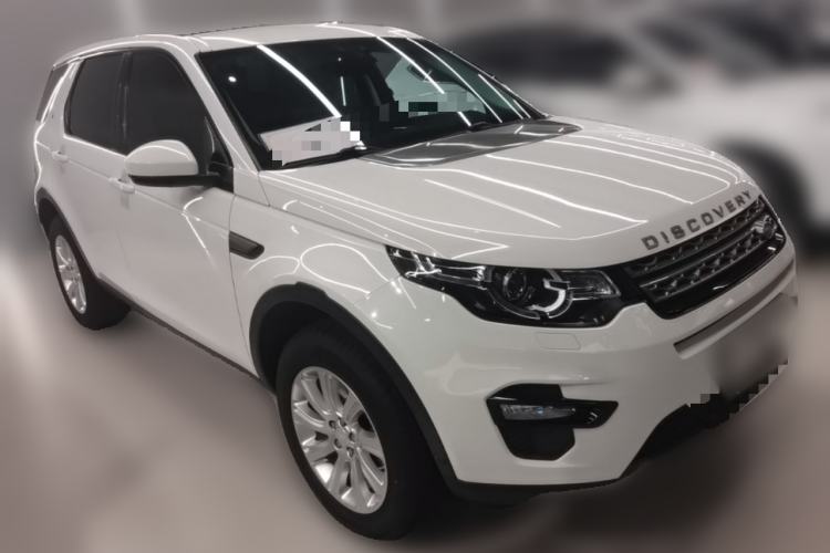 Used Land Rover Discovery Sport 2019 240 PS SE Version China VI Standard Front Right 45 Deg
