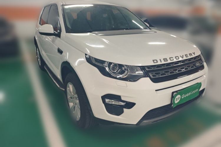 Used Land Rover Discovery Sport 2019 240 PS SE Version China VI Standard Front Right 45 Deg