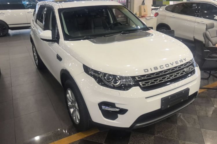 Used Land Rover Discovery Sport 2019 240 PS SE Version China VI Standard Front Right 45 Deg
