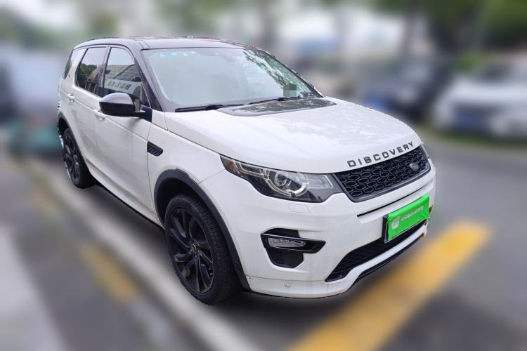Used Land Rover Discovery Sport 2019 240 PS SE Dynamic Version China VI Standard Front Right 45 Deg