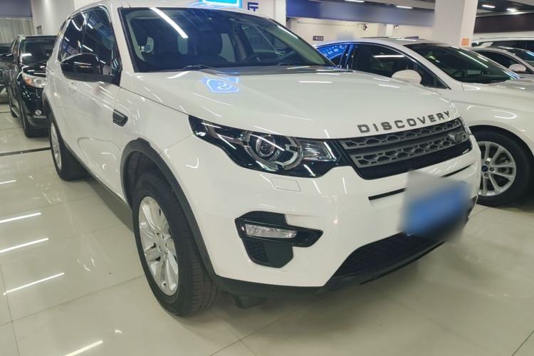 Used Land Rover Discovery Sport 2019 240 PS PURE Edition China V Standard Front Right 45 Deg