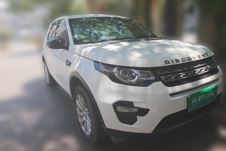 Used Land Rover Discovery Sport 2019 200PS PURE Edition China V Standard Front Right 45 Deg