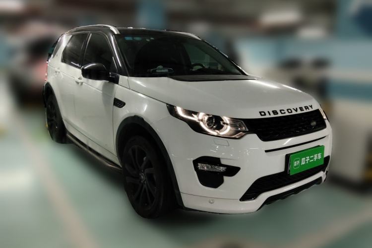 Used Land Rover Discovery Sport 2019 240 PS SE Dynamic Version China V Standard Front Right 45 Deg