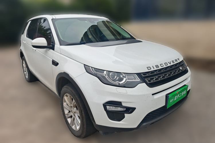Used Land Rover Discovery Sport 2019 240 PS SE Version China VI Standard Front Right 45 Deg
