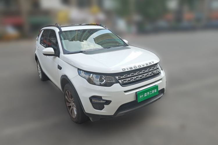 Used Land Rover Discovery Sport 2019 240 PS SE Version China VI Standard Front Right 45 Deg