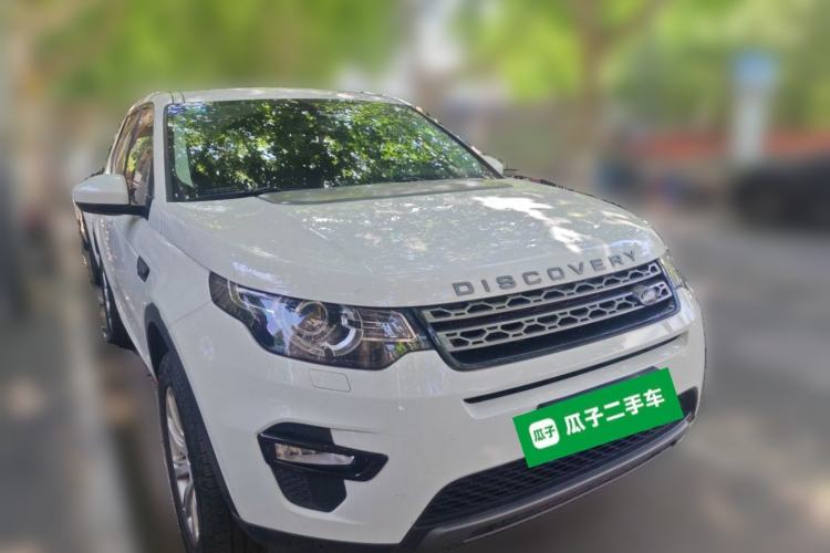 Used Land Rover Discovery Sport 2019 240 PS SE Version China VI Standard Front Right 45 Deg