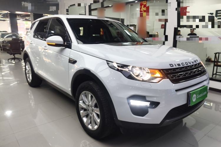 Used Land Rover Discovery Sport 2019 240 PS SE Version China VI Standard Front Right 45 Deg