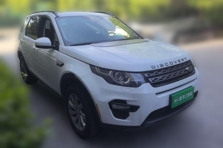 Used Land Rover Discovery Sport 2019 240 PS SE Version China VI Standard Front Right 45 Deg