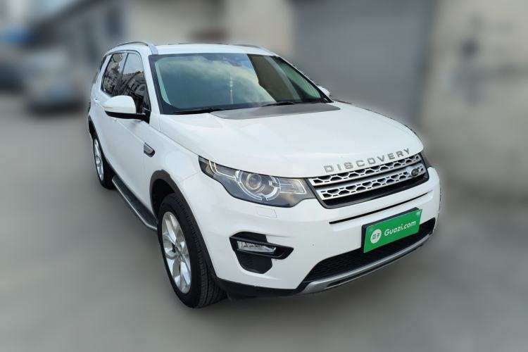 Used Land Rover Discovery Sport 2019 240 PS HSE Version China V Standard Front Right 45 Deg