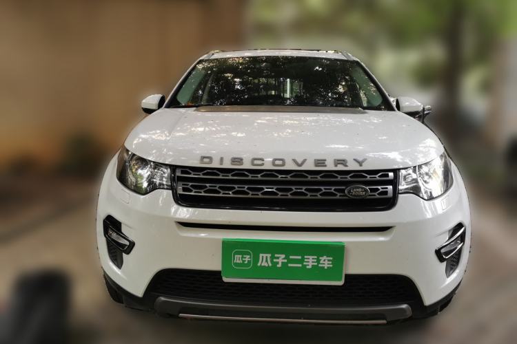 Used Land Rover Discovery Sport 2019 240 PS SE Version China VI Standard Front