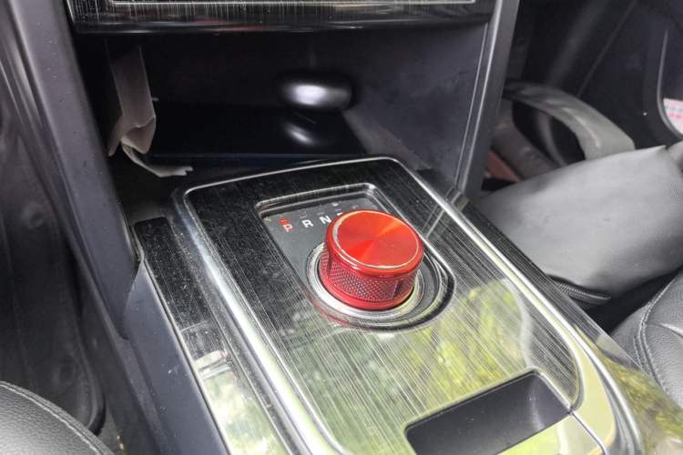 Used Land Rover Discovery Sport 2019 200PS PURE Edition China V Standard Gear Lever