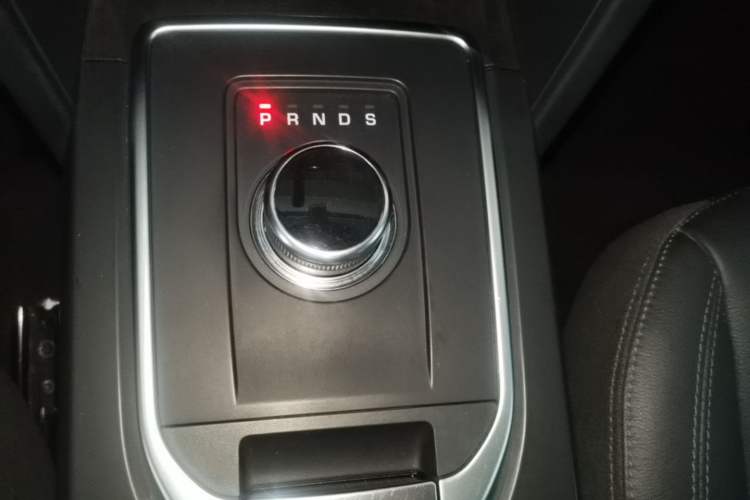 Used Land Rover Discovery Sport 2019 200PS PURE Edition China V Standard Gear Lever