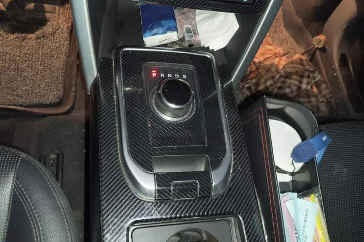 Used Land Rover Discovery Sport 2019 240 PS SE Version China V Standard Gear Lever