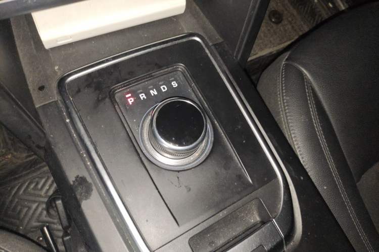 Used Land Rover Discovery Sport 2019 240 PS PURE Edition China V Standard Gear Lever