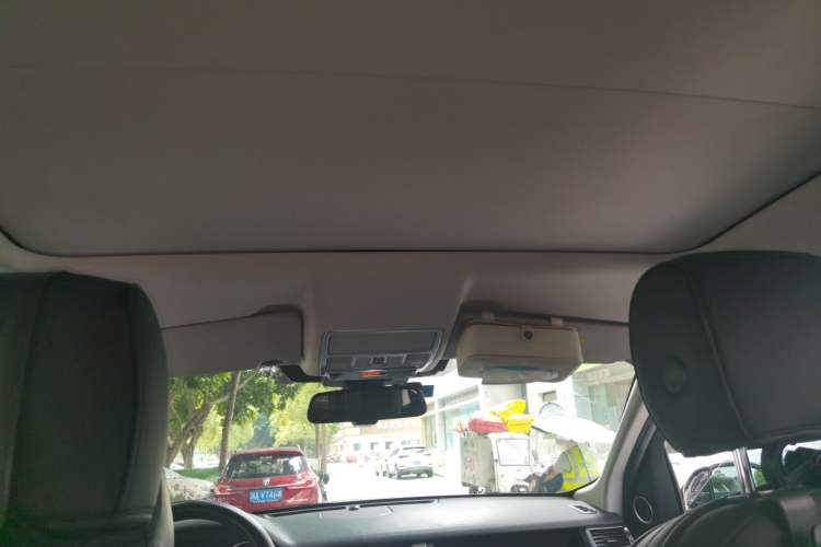 Used Land Rover Discovery Sport 2019 240 PS HSE Version China V Standard Headliner