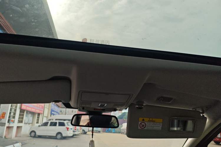 Used Land Rover Discovery Sport 2019 240 PS PURE Edition China V Standard Headliner