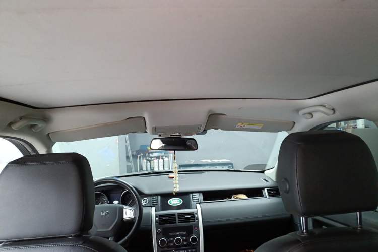 Used Land Rover Discovery Sport 2019 240 PS SE Version China V Standard Headliner