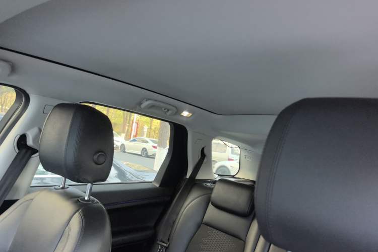 Used Land Rover Discovery Sport 2019 240 PS PURE Edition China V Standard Headliner
