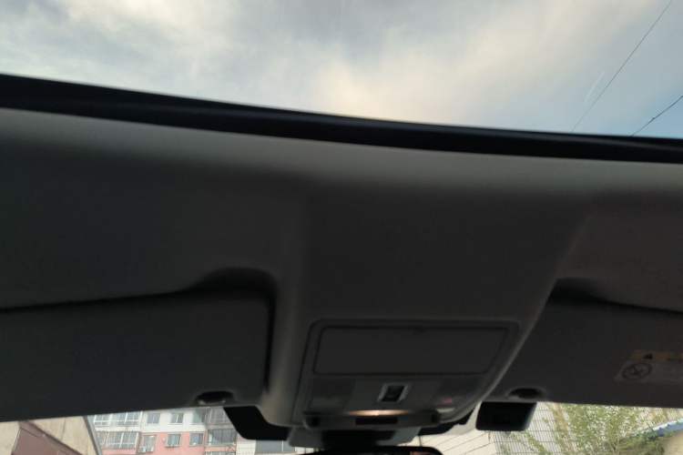 Used Land Rover Discovery Sport 2019 240 PS HSE Version China V Standard Headliner
