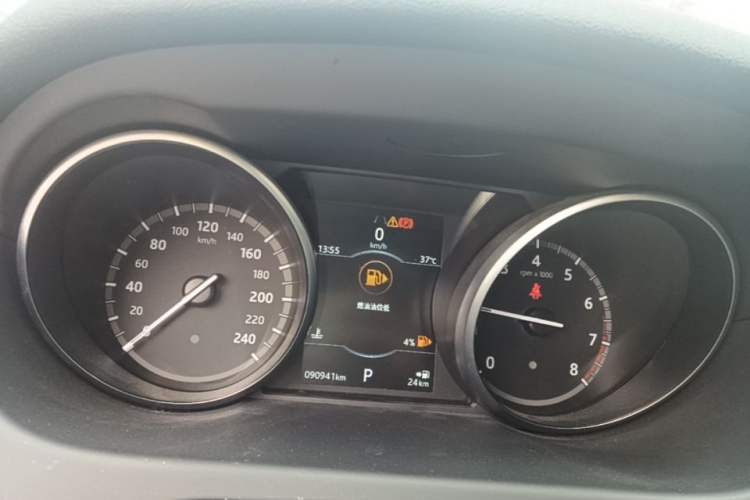 Used Land Rover Discovery Sport 2019 240 PS SE Version China V Standard Instrument Cluster