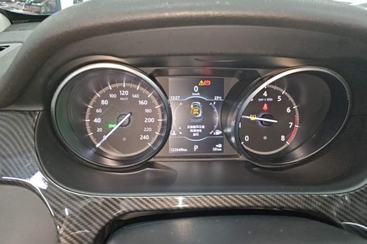 Used Land Rover Discovery Sport 2019 200PS PURE Edition China VI Standard Instrument Cluster