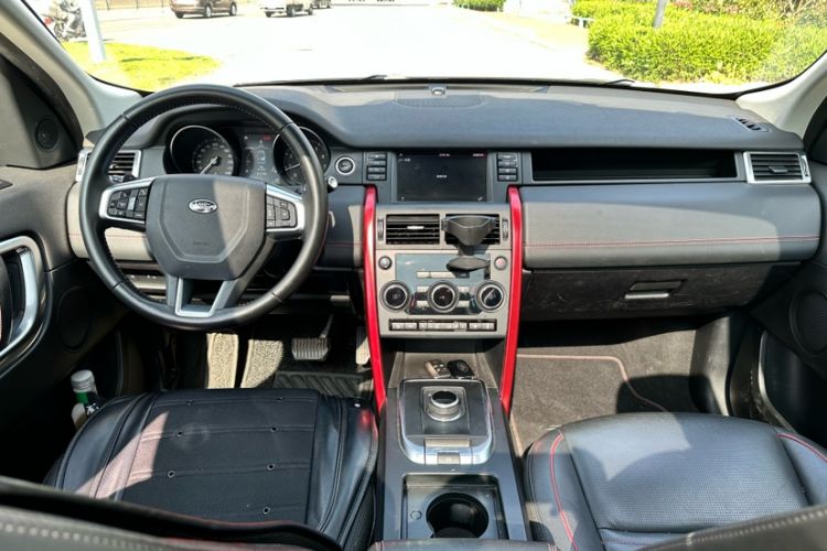 Used Land Rover Discovery Sport 2019 240 PS SE Dynamic Version China VI Standard Interior 1