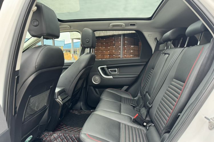 Used Land Rover Discovery Sport 2019 240 PS SE Dynamic Version China VI Standard Interior 2