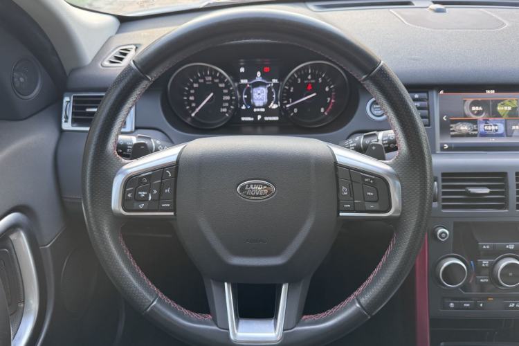 Used Land Rover Discovery Sport 2019 240 PS SE Dynamic Version China VI Standard Interior 5