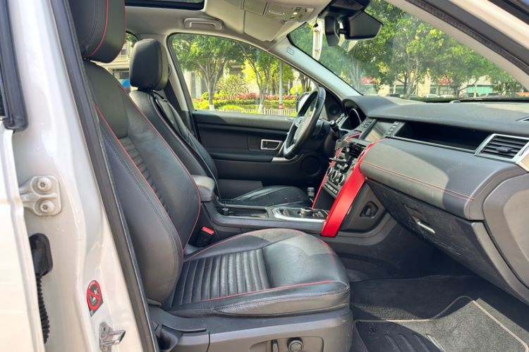 Used Land Rover Discovery Sport 2019 240 PS SE Dynamic Version China VI Standard Interior 5