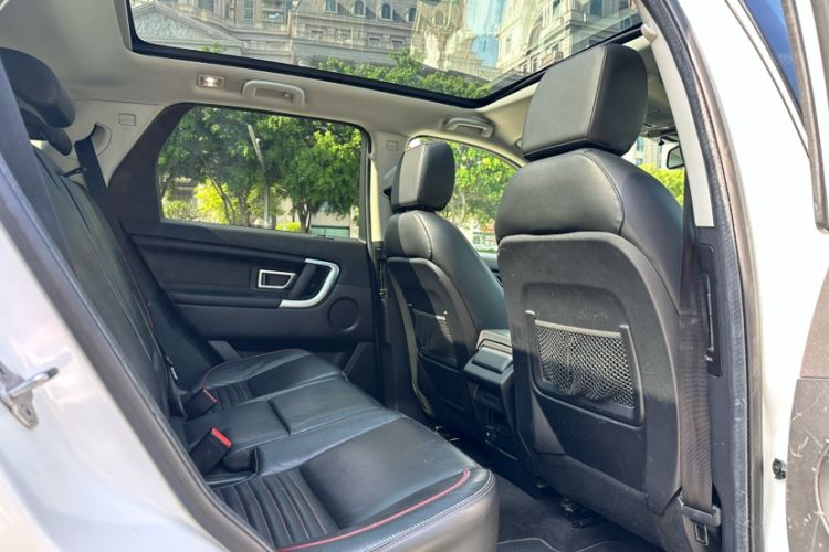 Used Land Rover Discovery Sport 2019 240 PS SE Dynamic Version China VI Standard Interior 6