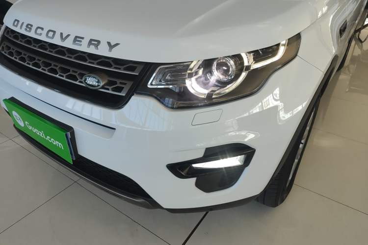 Used Land Rover Discovery Sport 2019 240 PS SE Version China VI Standard Left Front Headlight