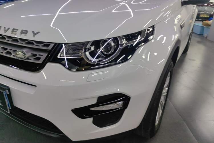 Used Land Rover Discovery Sport 2019 240 PS PURE Edition China VI Standard Left Front Headlight