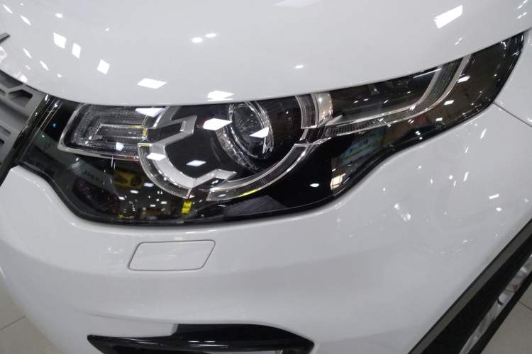 Used Land Rover Discovery Sport 2019 200PS PURE Edition China VI Standard Left Front Headlight
