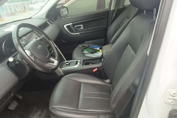 Used Land Rover Discovery Sport 2019 240 PS SE Version China V Standard Left Front Seat